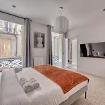 Charming two-room apartment with terrace in Saint-Germain-des-Prés
