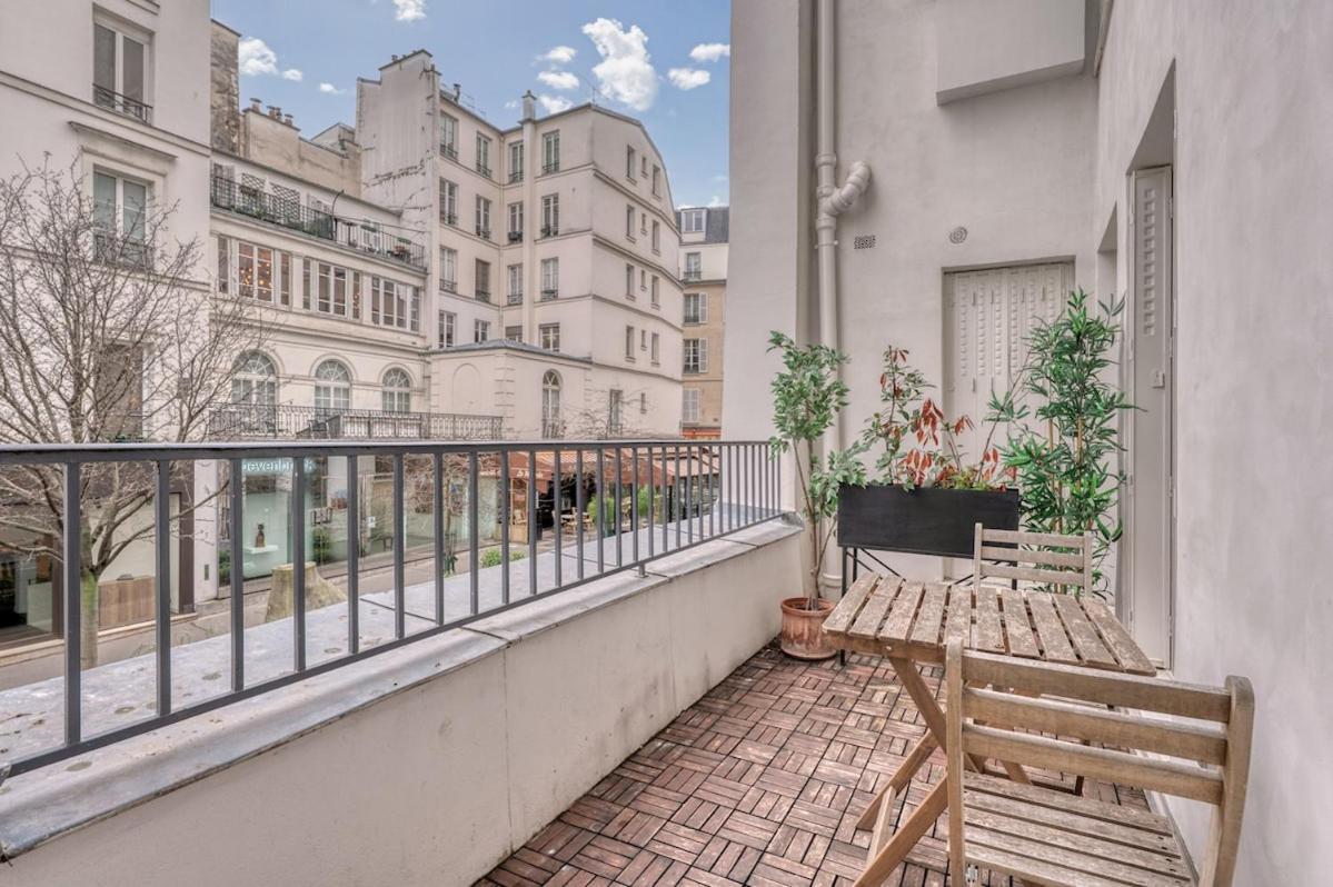 Appartamento Charming Two-room With Terrace In Saint-germain-des-prés Parigi